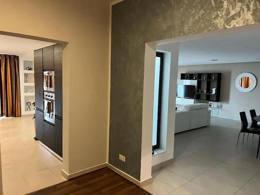 Luxury 3-Bedroom Apartment In St Julians Saint Julian's