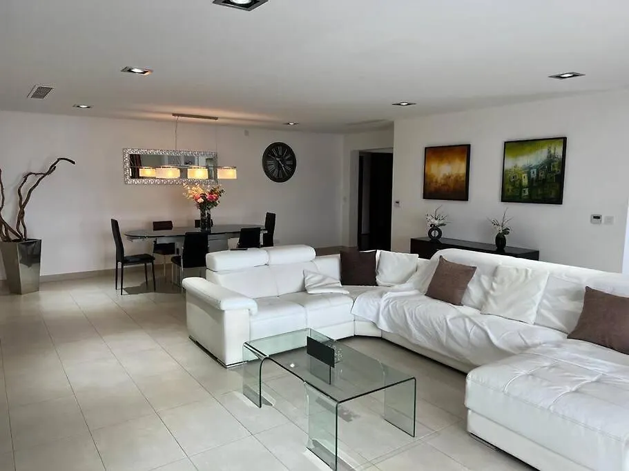 Luxury 3-Bedroom Apartment In St Julians Saint Julian's